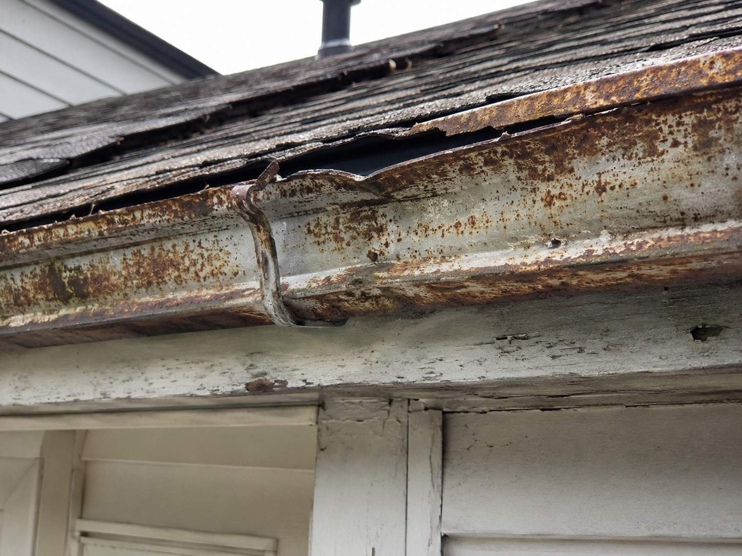 5-Inch-Gutter-before 5-Inch-Gutter-before